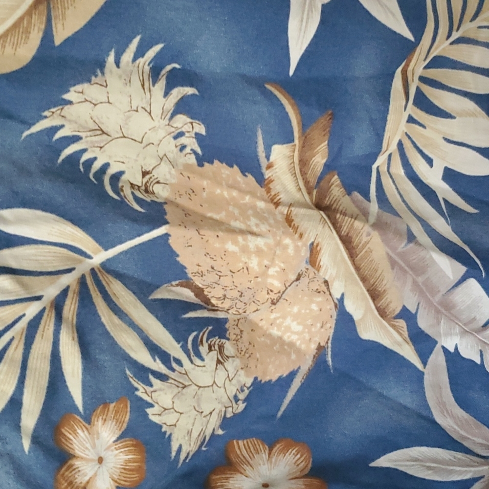 Topical short sleeve shirt - Picture 7 of 8